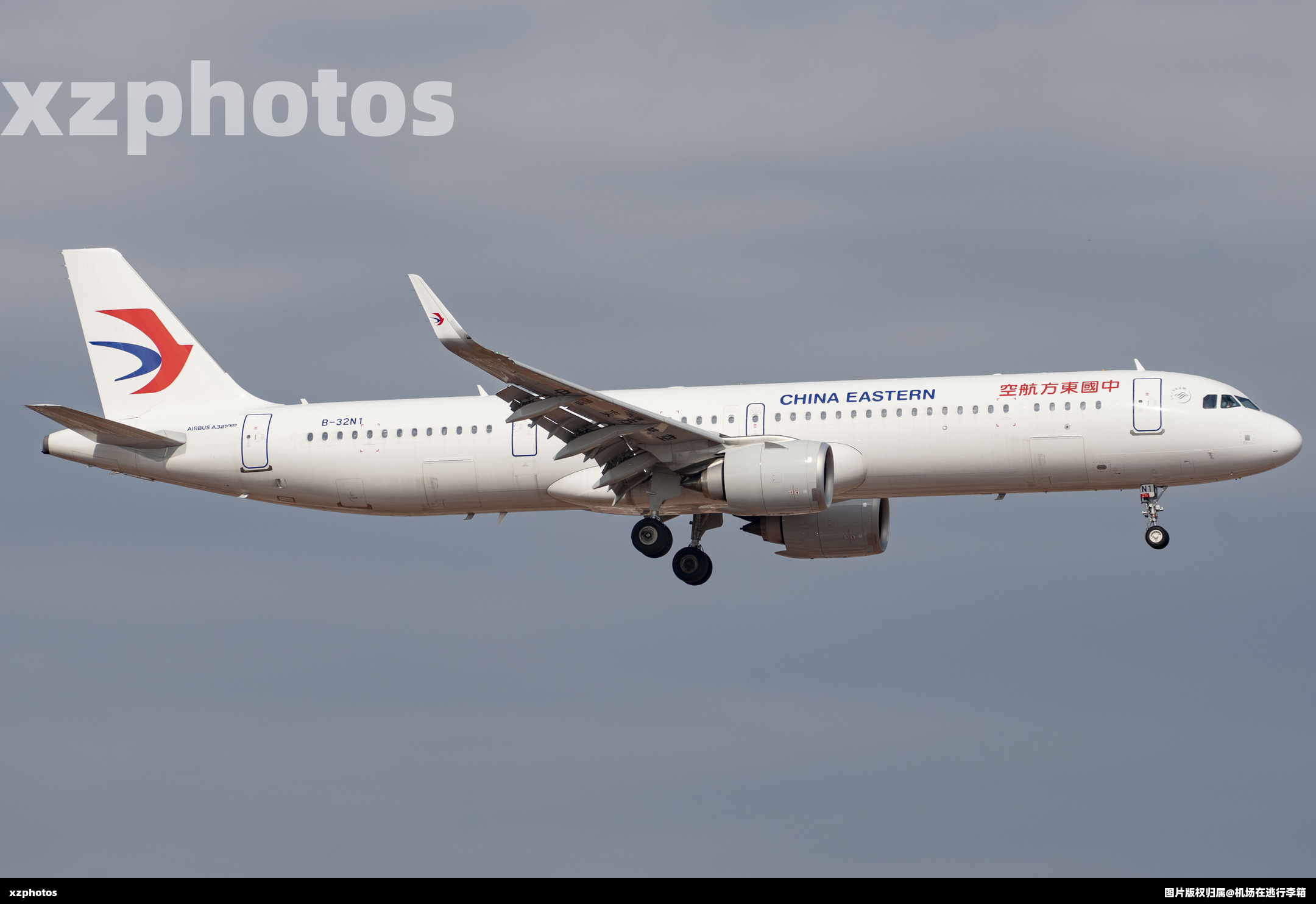 东航321