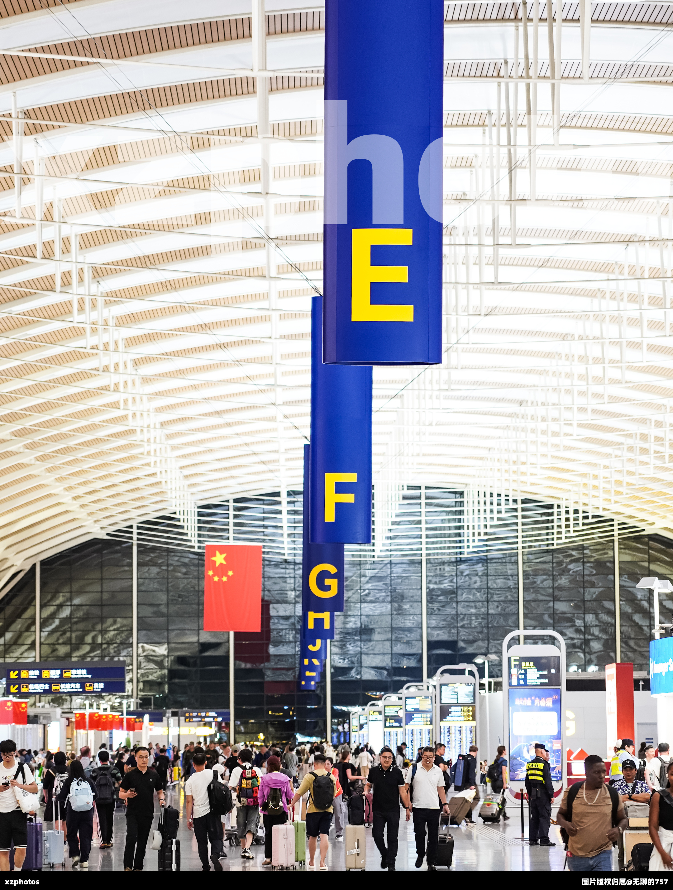 浦东机场T2航站楼