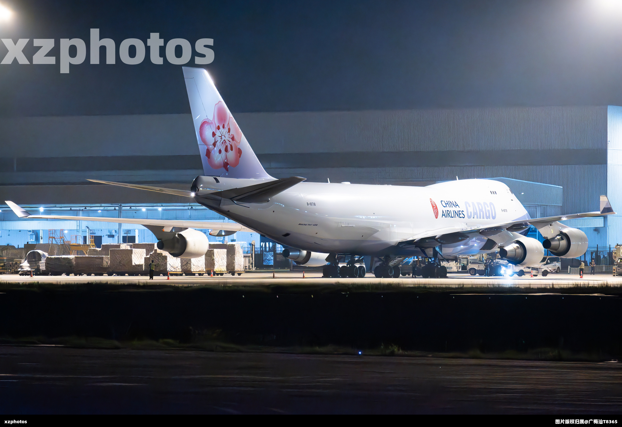 即将出售掉的华航744F