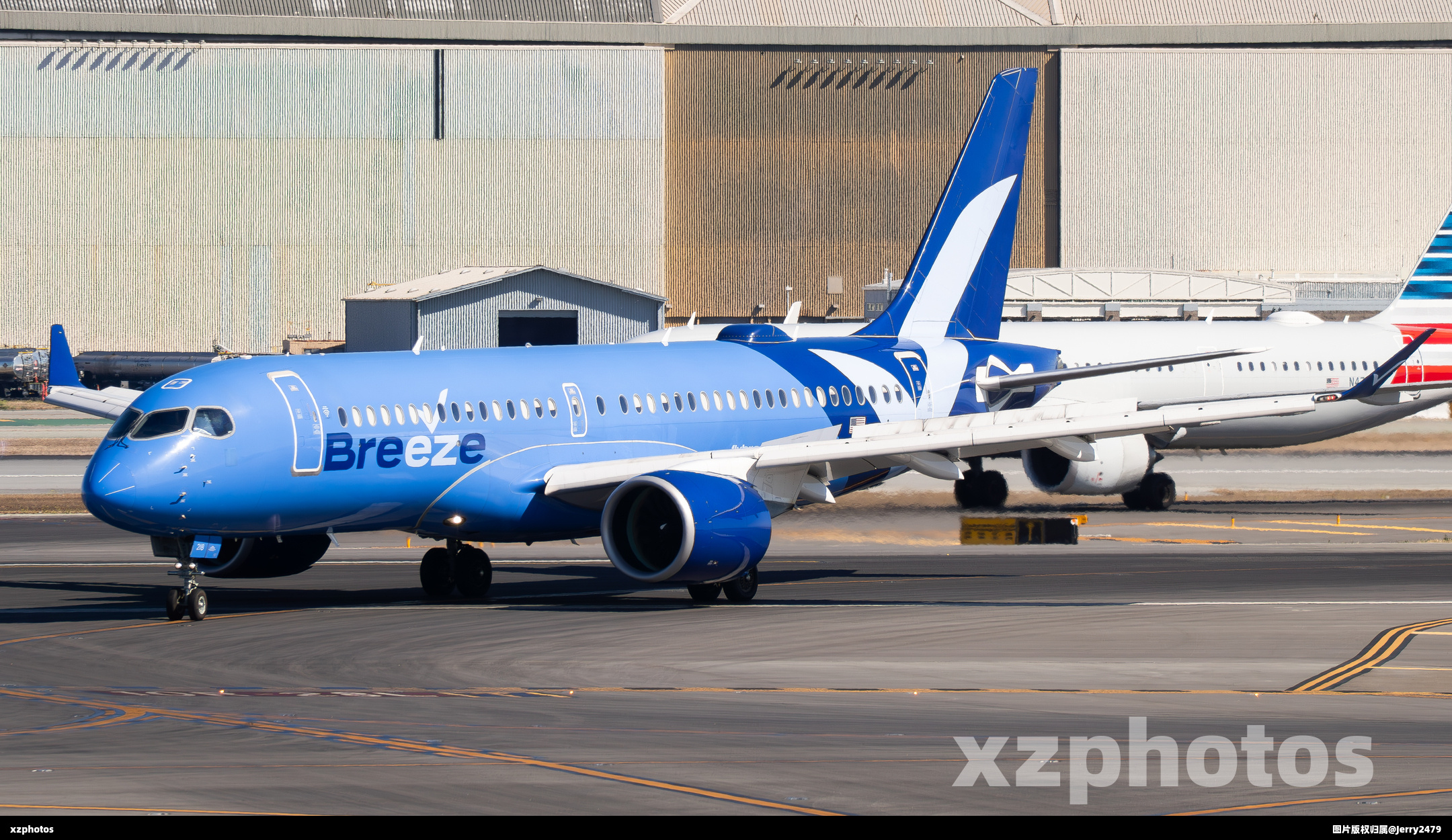 Breeze Airways Airbus 220-300 taxiing at San Francisco International Airport