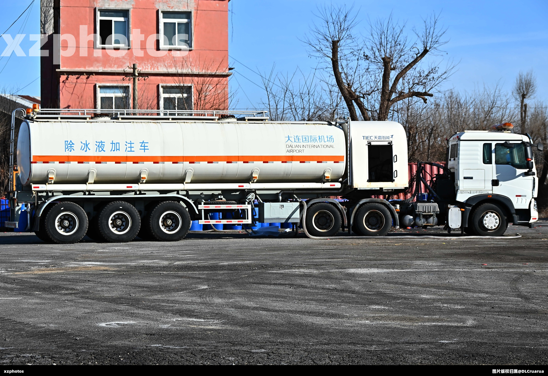 大连除冰液加注车