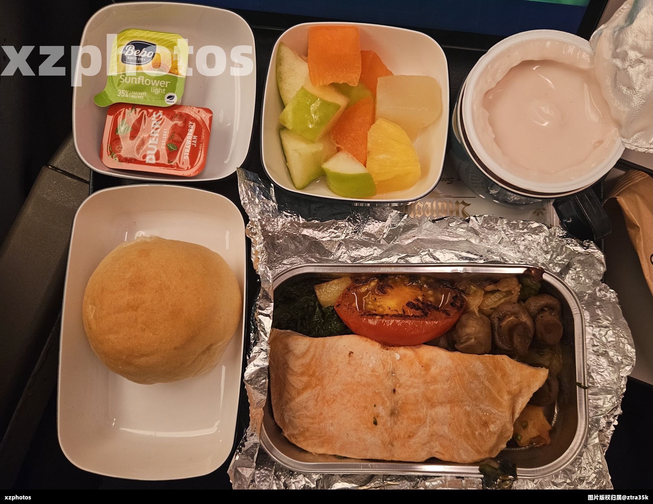 CA852伦敦盖特维克-北京首都经济舱海鲜餐